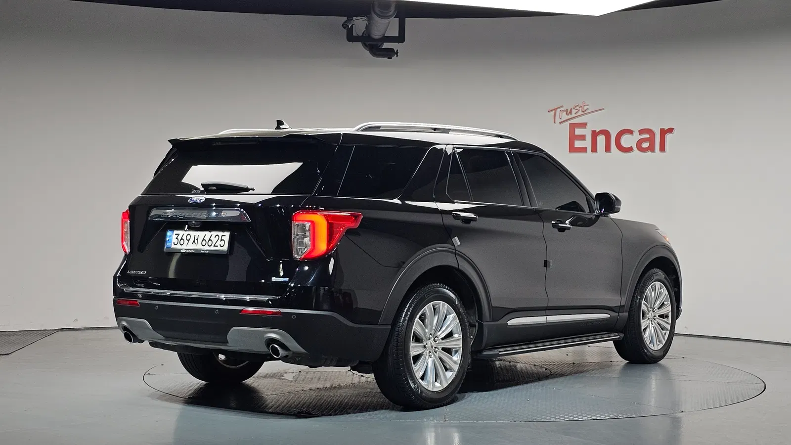 Ford Explorer 6e génération 2.3 Limited 4WD 2020 — photo 1 sur 33