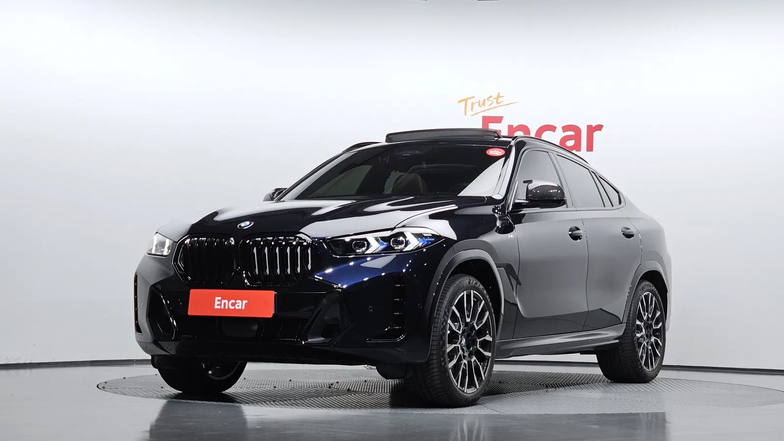 BMW X6 (G06) xDrive40i M Sport 2025 — photo 1 sur 36