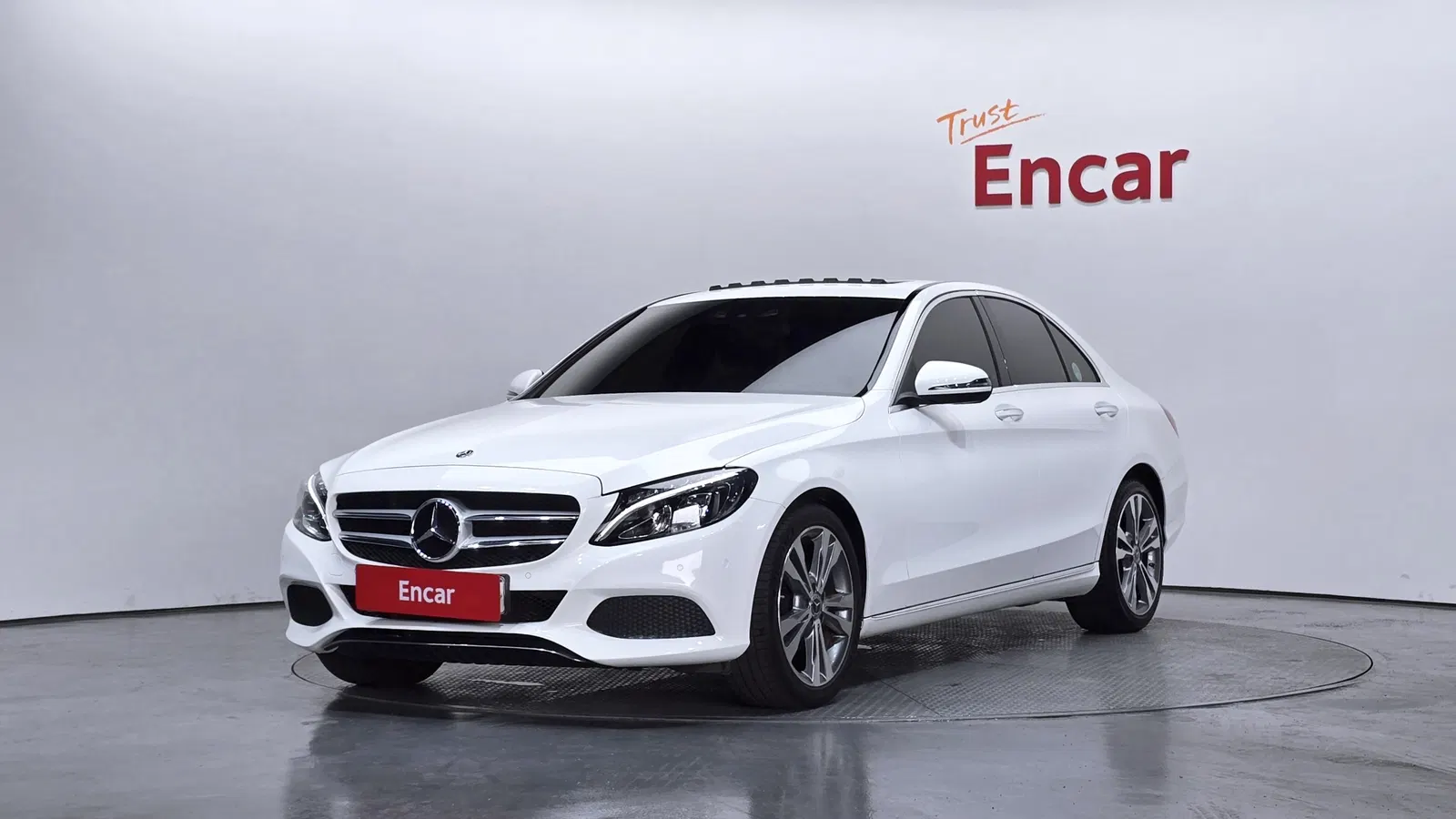 Mercedes-Benz Classe C C200 Avantgarde (W205) 2018 — photo 1 sur 26