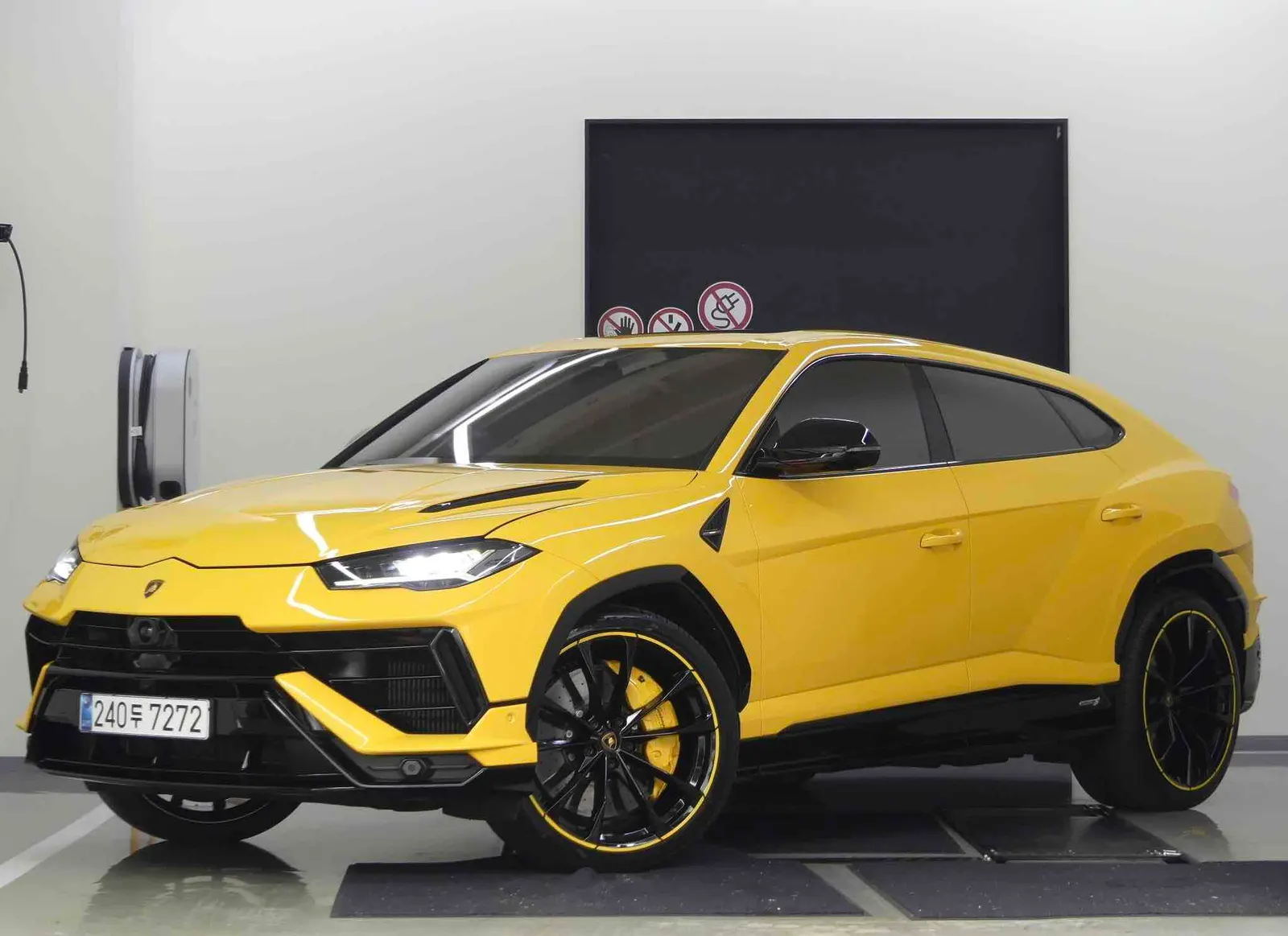 Lamborghini Urus 4.0 V8 S 2024 — photo 1 sur 20