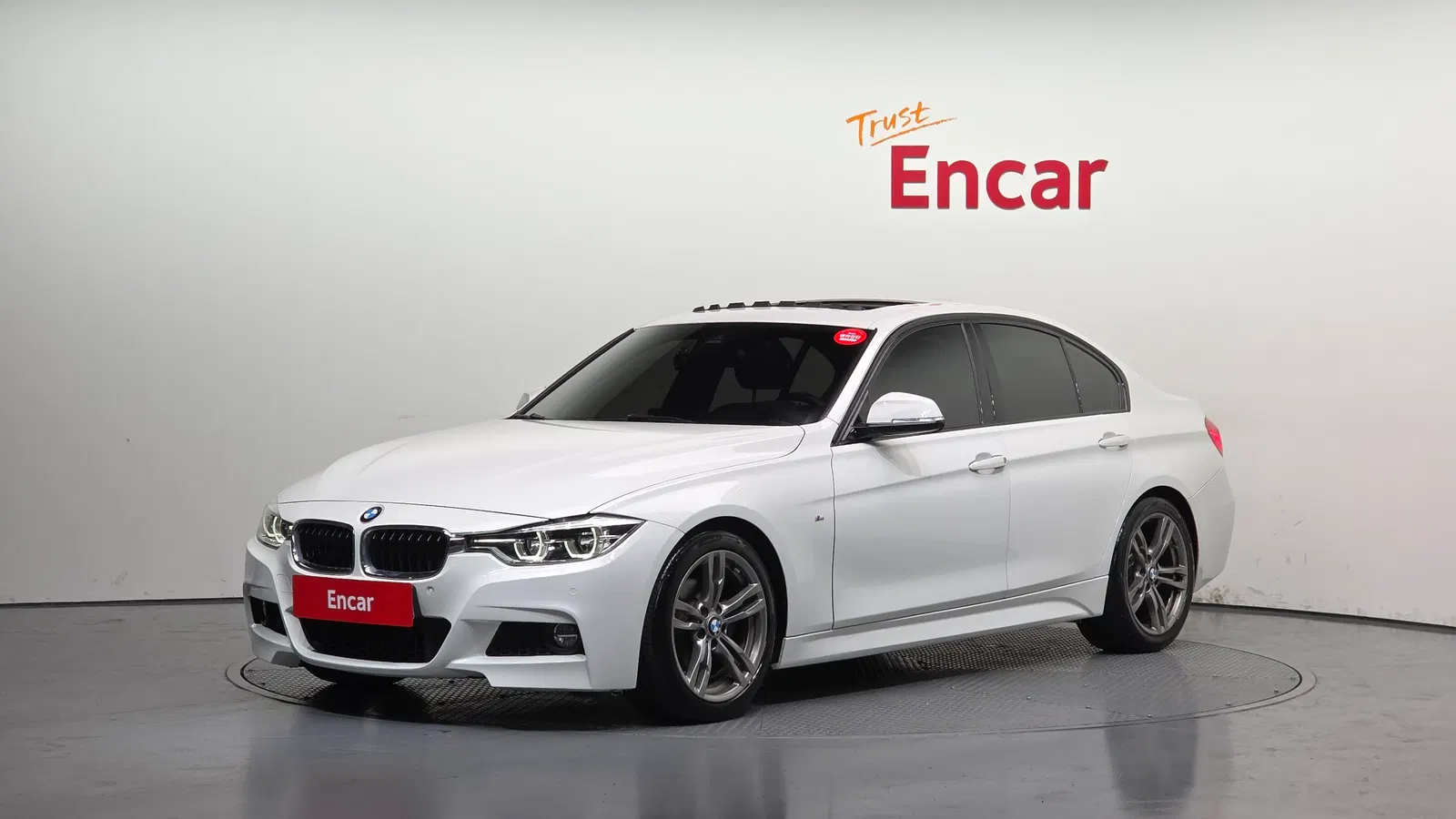 BMW Série 3 (F30) 320i M Sport 2018 — photo 1 sur 30