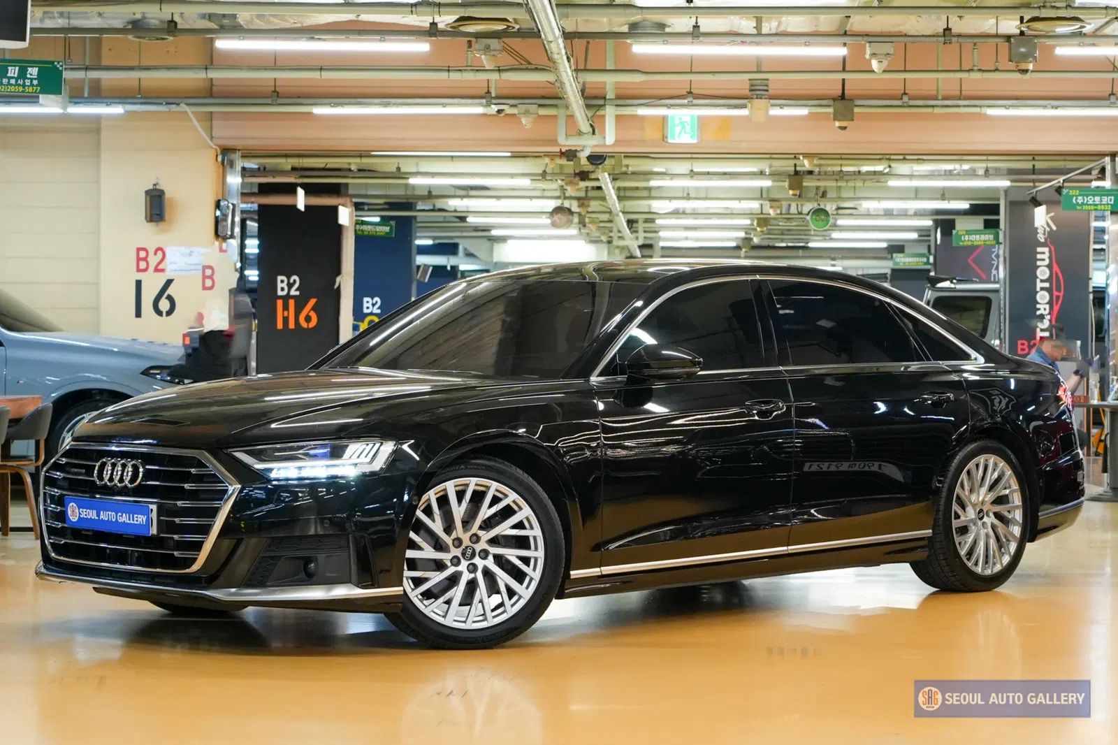 Audi A8 (D5) 55 TFSI Quattro LWB 2021 — photo 1 sur 26