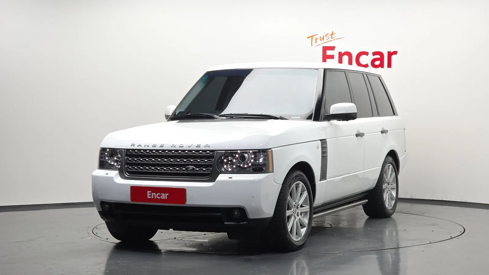Land Rover Range Rover 4.4 TDV8 Vogue 2011 — photo 1 sur 26