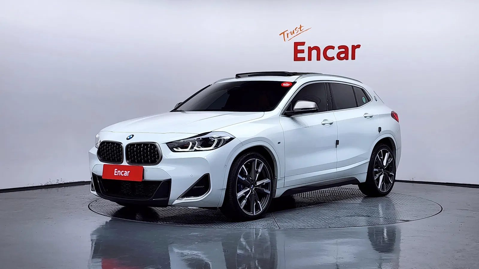 BMW X2 (F39) xDrive M35i 2022 — photo 1 sur 37