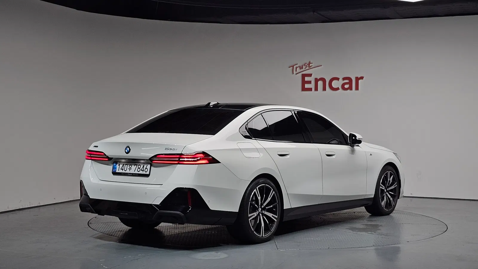 BMW Série 5 (G60) 530i xDrive M Sport 2025 — photo 1 sur 47