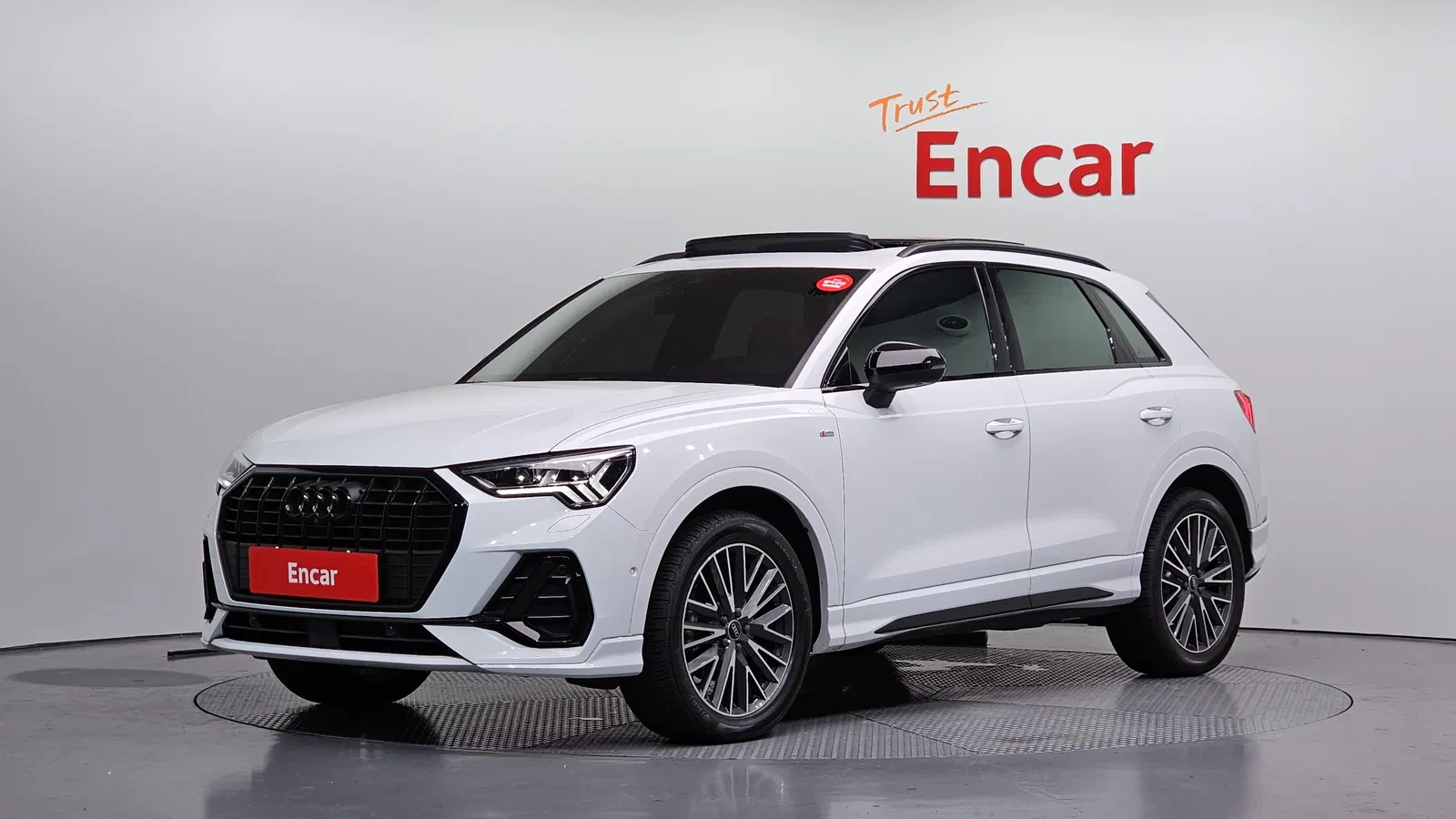 Audi Q3 (F3) 35 TDI Premium 2025 — photo 1 sur 32
