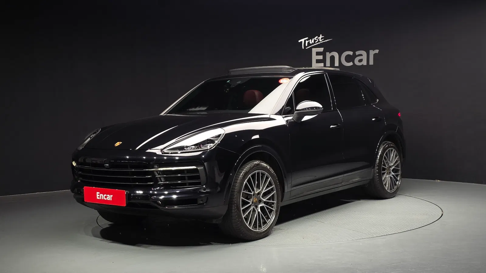 Porsche Cayenne (PO536) 3.0 2021 — photo 1 sur 47