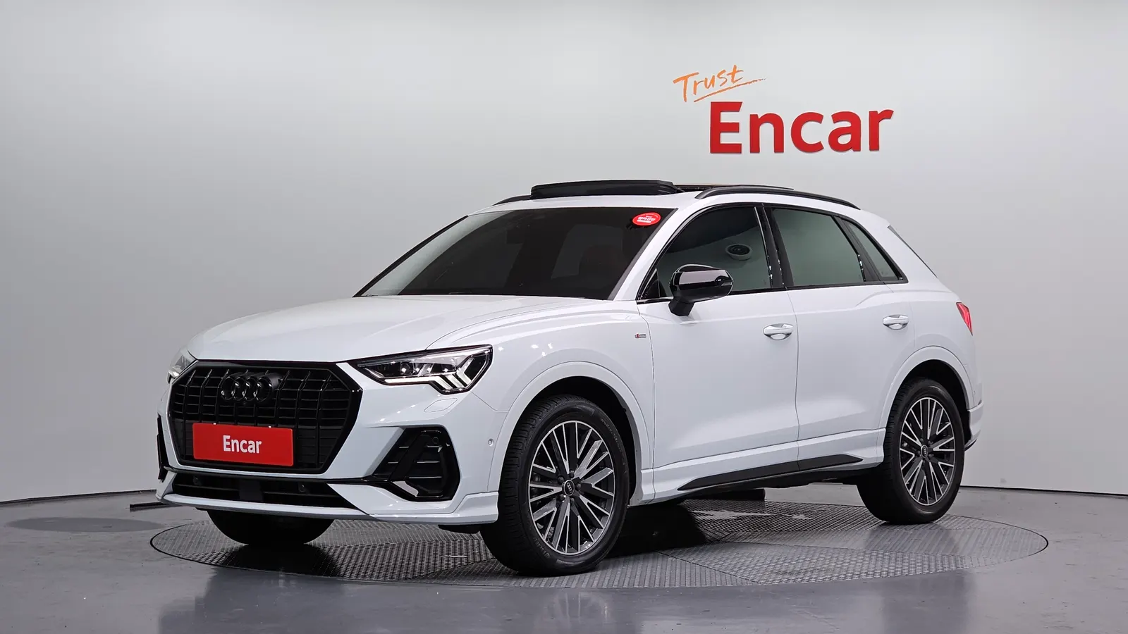 Audi Q3 (F3) 35 TDI Premium 2025 — photo 1 sur 32