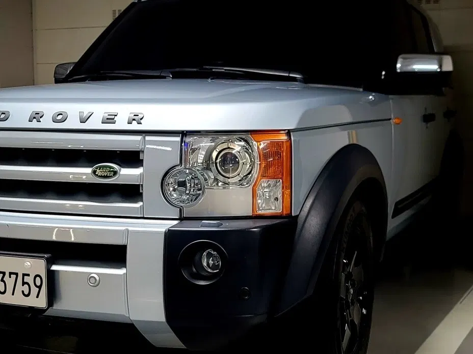 Land Rover Discovery 3 4.0 V6 HSE 2006 — photo 1 sur 26