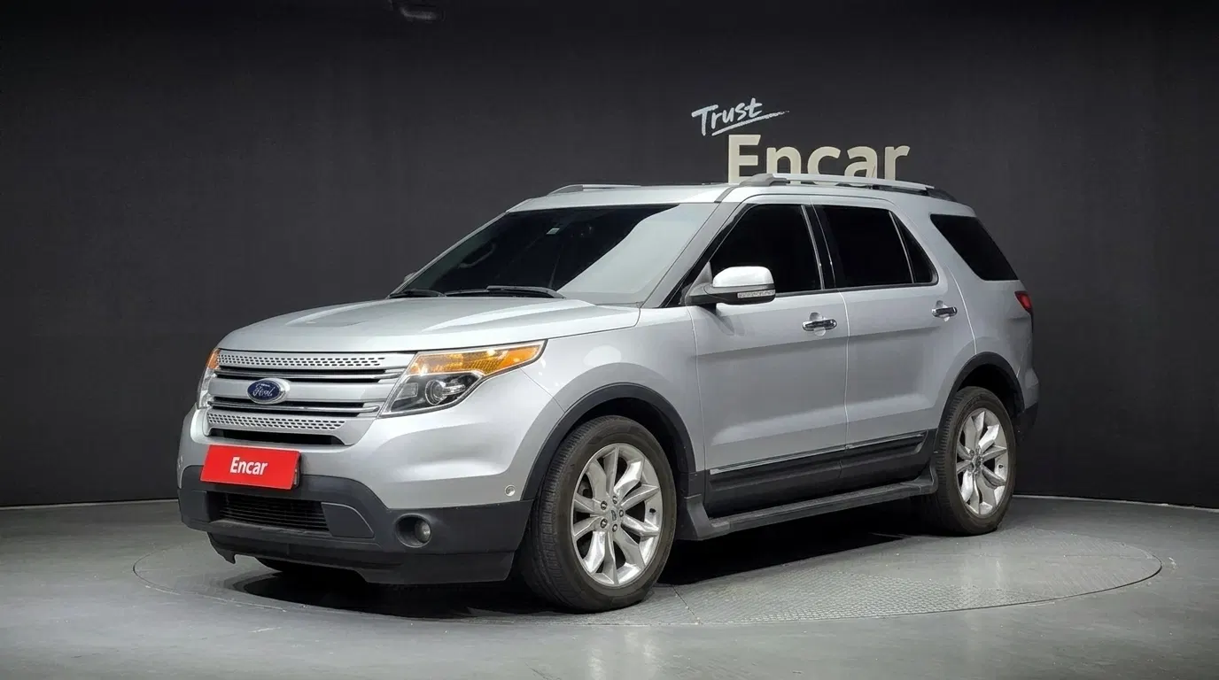 Ford Explorer 3.5 Limited 4WD 2013 — photo 1 sur 32