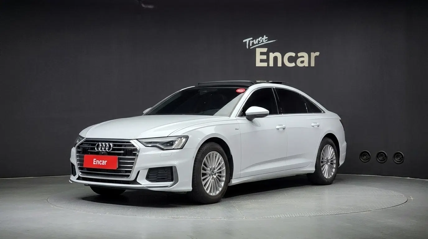 Audi A6 (C8) 45 TFSI Quattro Premium 2021 — photo 1 sur 32