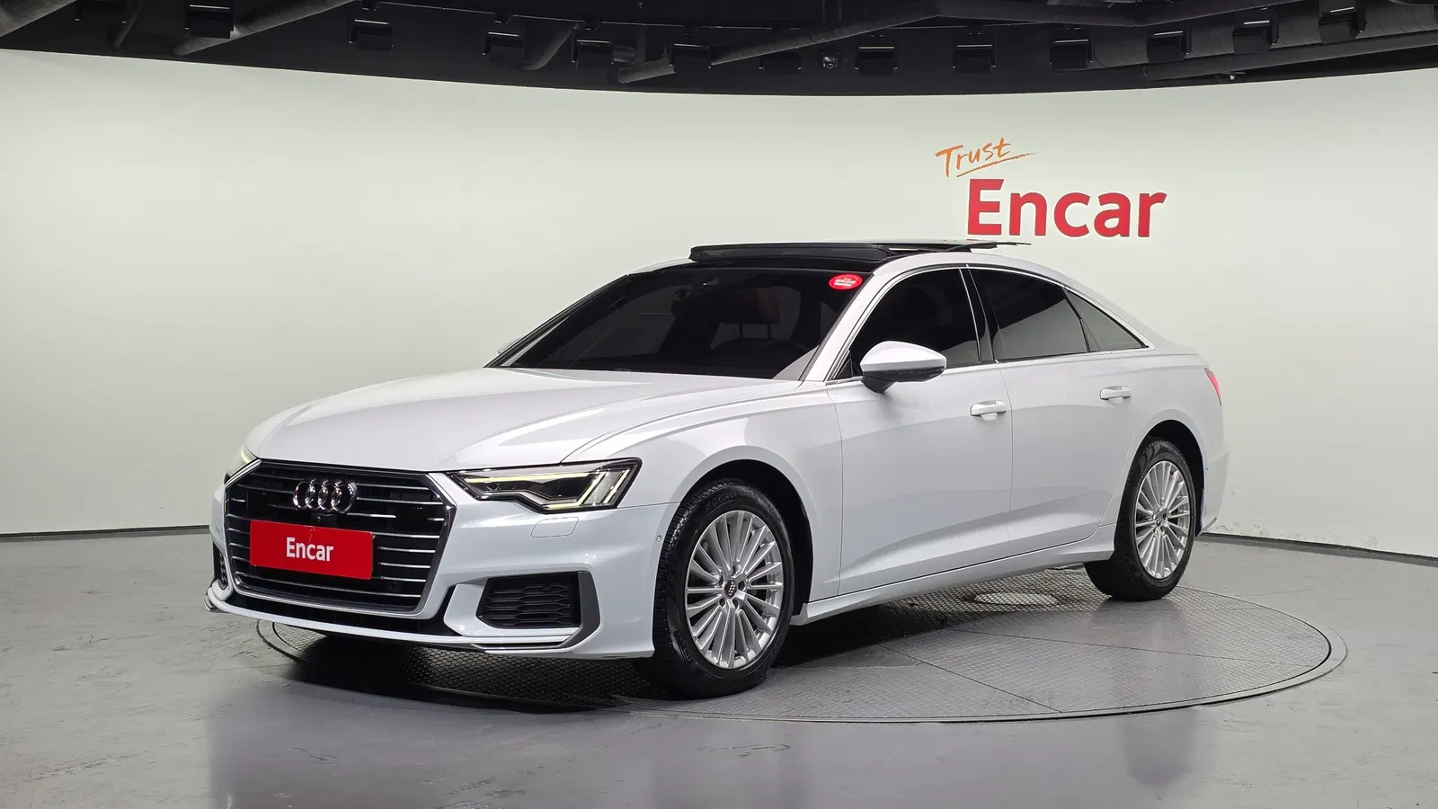 Audi A6 (C8) 40 TDI Premium 2021 — photo 1 sur 33