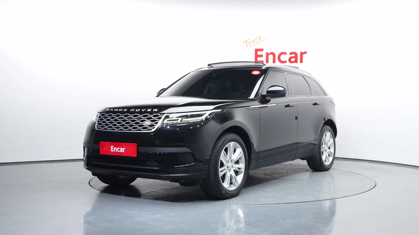 Land Rover Range Rover Velar 2.0 D240 SE 2019 — photo 1 sur 20