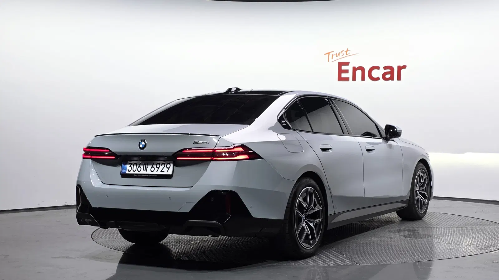 BMW Série 5 (G60) 520i Special Edition 2026 — photo 1 sur 32