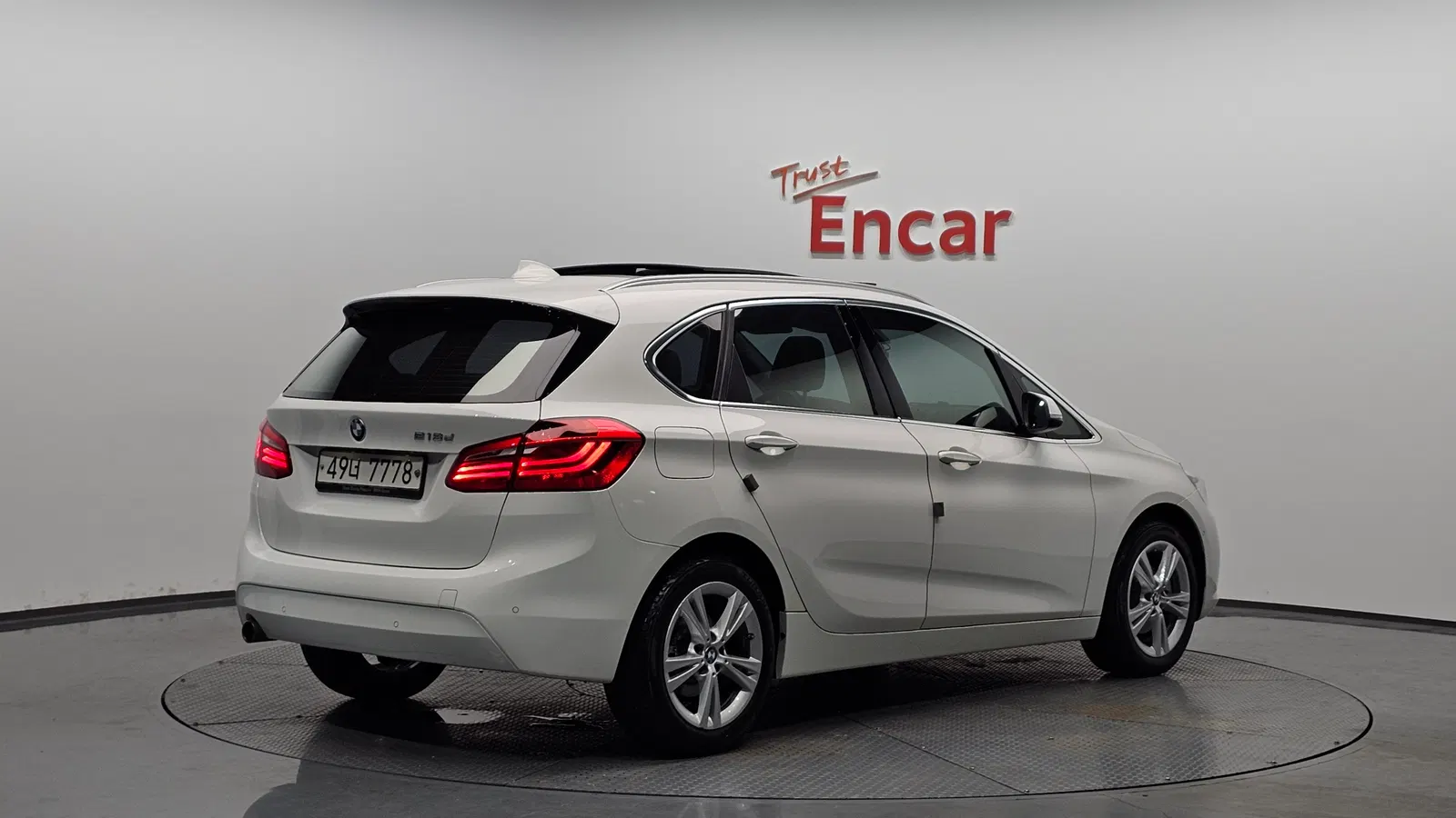 BMW Série 2 Active Tourer (F45) Joy 2018 — photo 1 sur 31