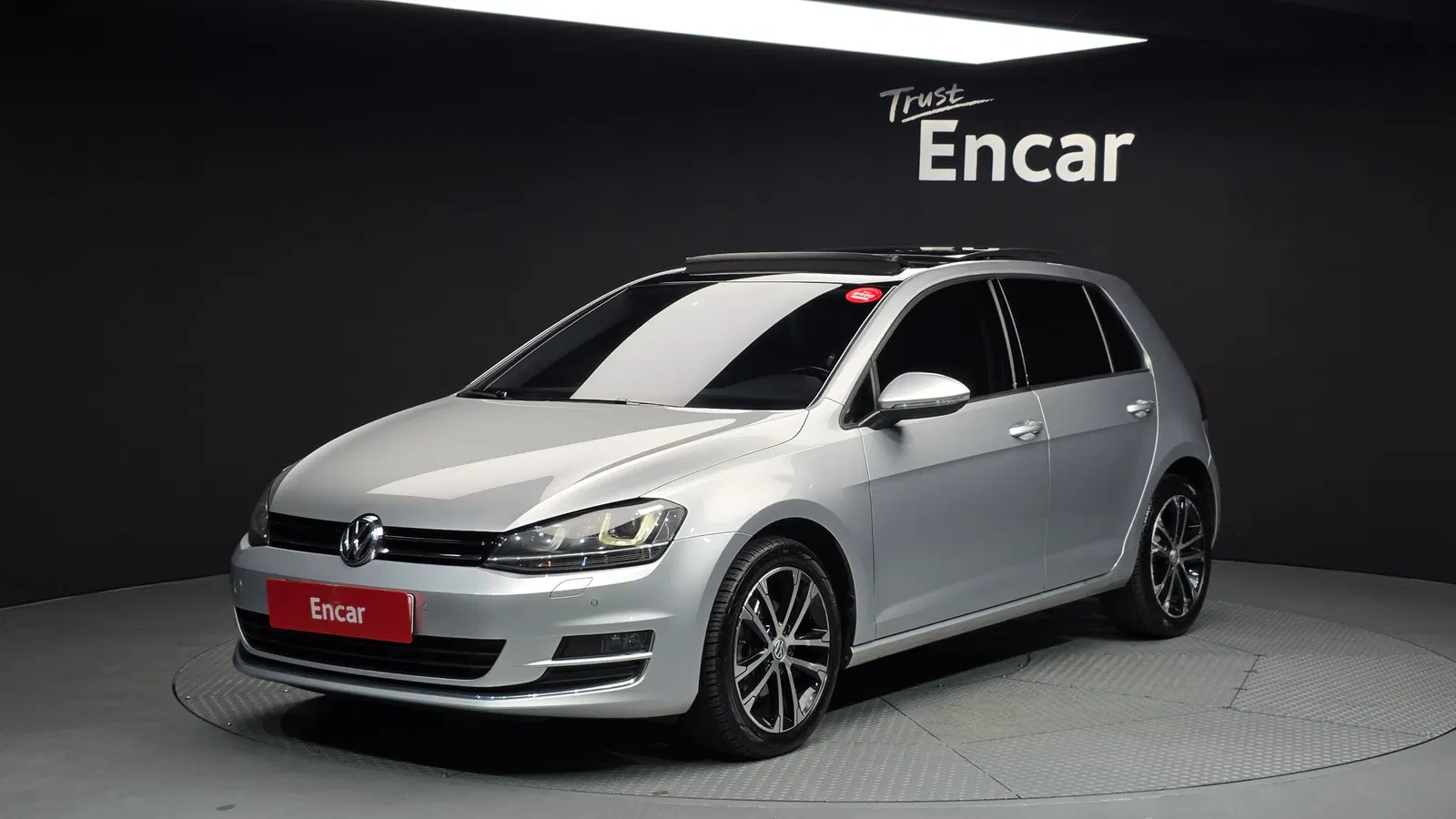 Volkswagen Golf 7e génération 2.0 TDI Premium 2015 — photo 1 sur 20