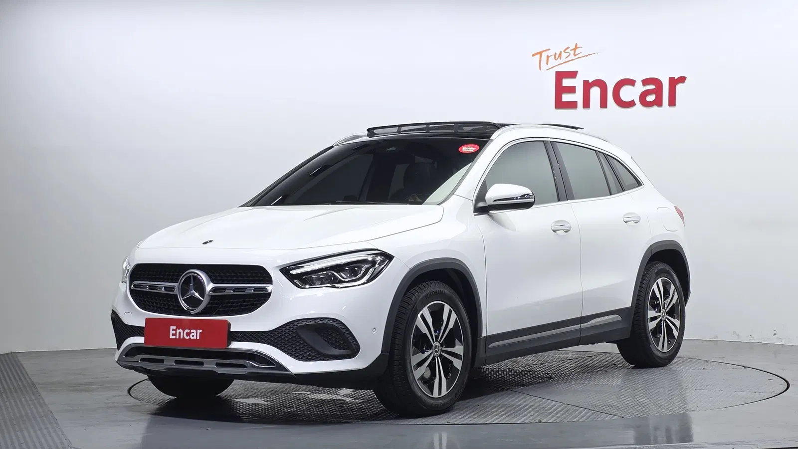 Mercedes-Benz GLA GLA220 (H247) 2021 — photo 1 sur 34