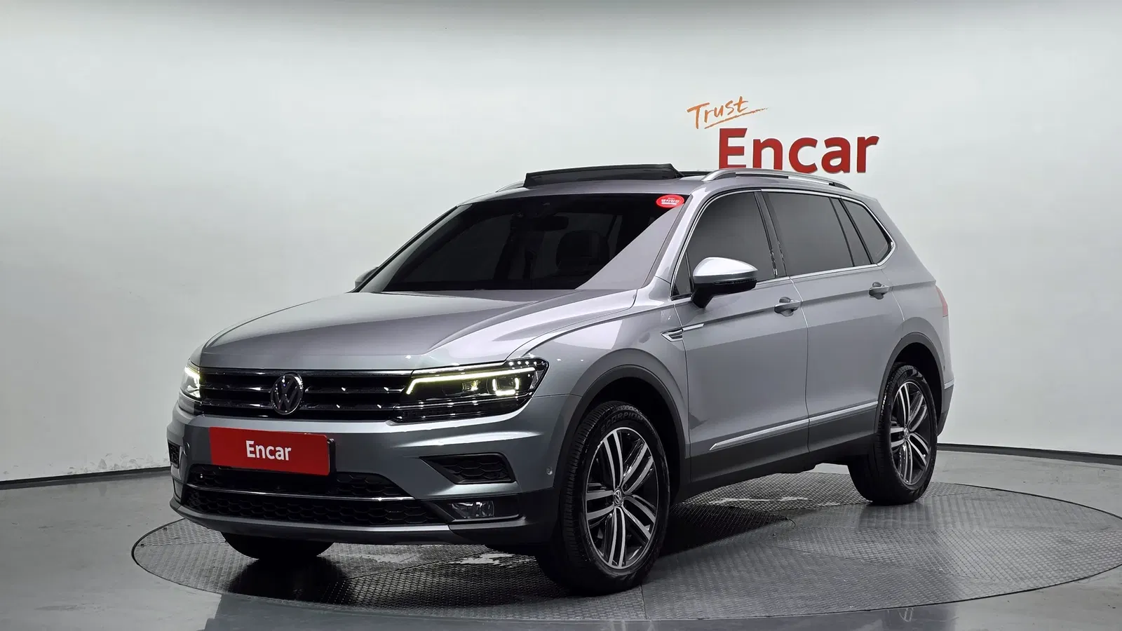 Volkswagen Tiguan Allspace 2.0 TDI Prestige 2020 — photo 1 sur 32