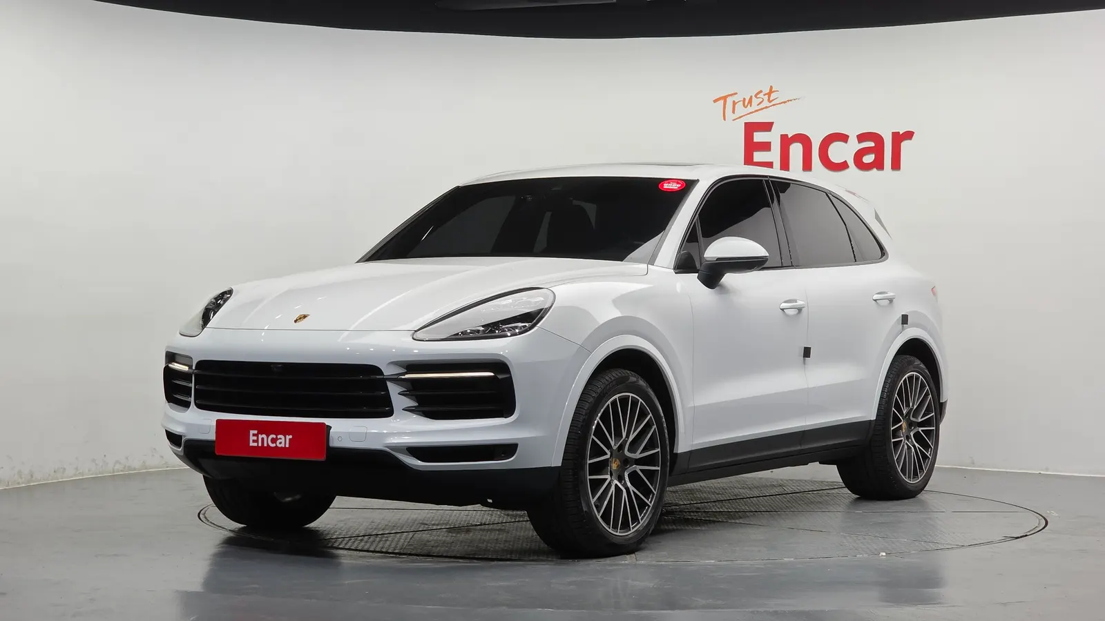 Porsche Cayenne (PO536) 3.0 2020 — photo 1 sur 39
