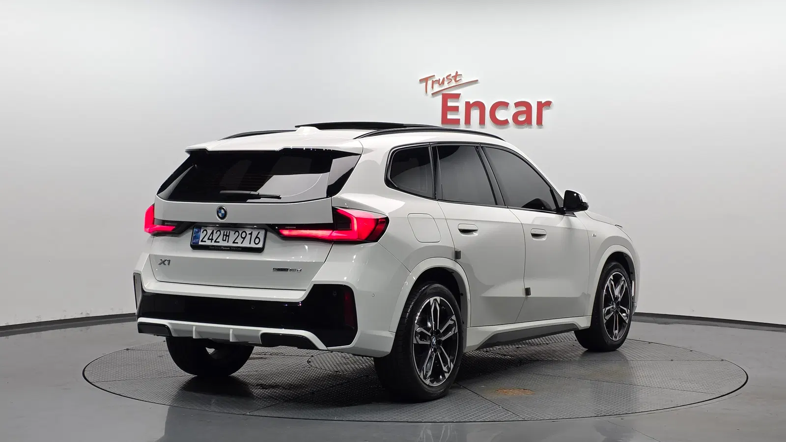 BMW X1 (U11) sDrive 18d M Sport 2024 — photo 1 sur 38