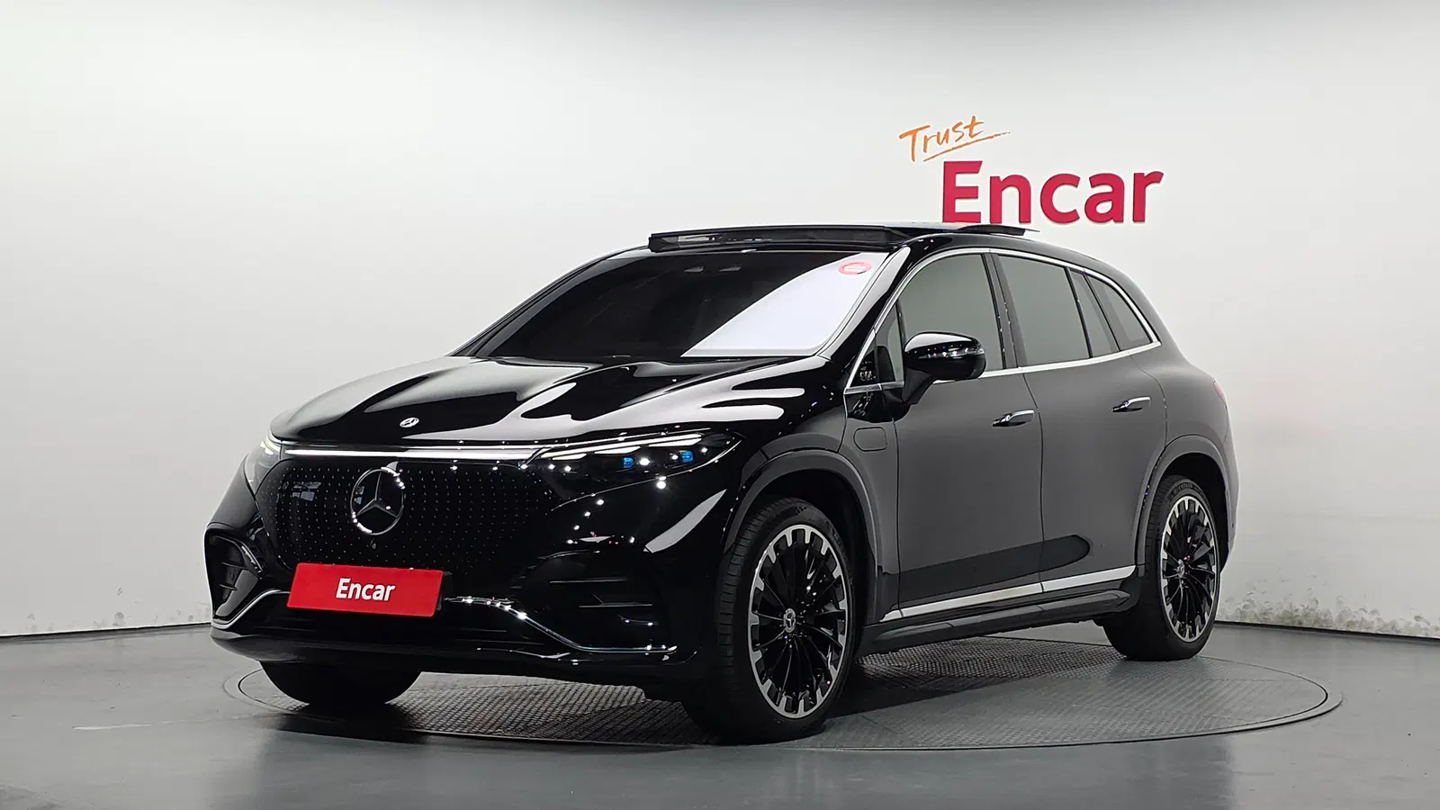 Mercedes-Benz EQS EQS580 4MATIC SUV (X296) 2023 — photo 1 sur 35