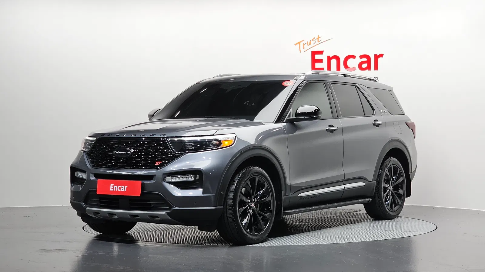 Ford Explorer 6e génération 3.0 Platinum 4WD 2021 — photo 1 sur 31