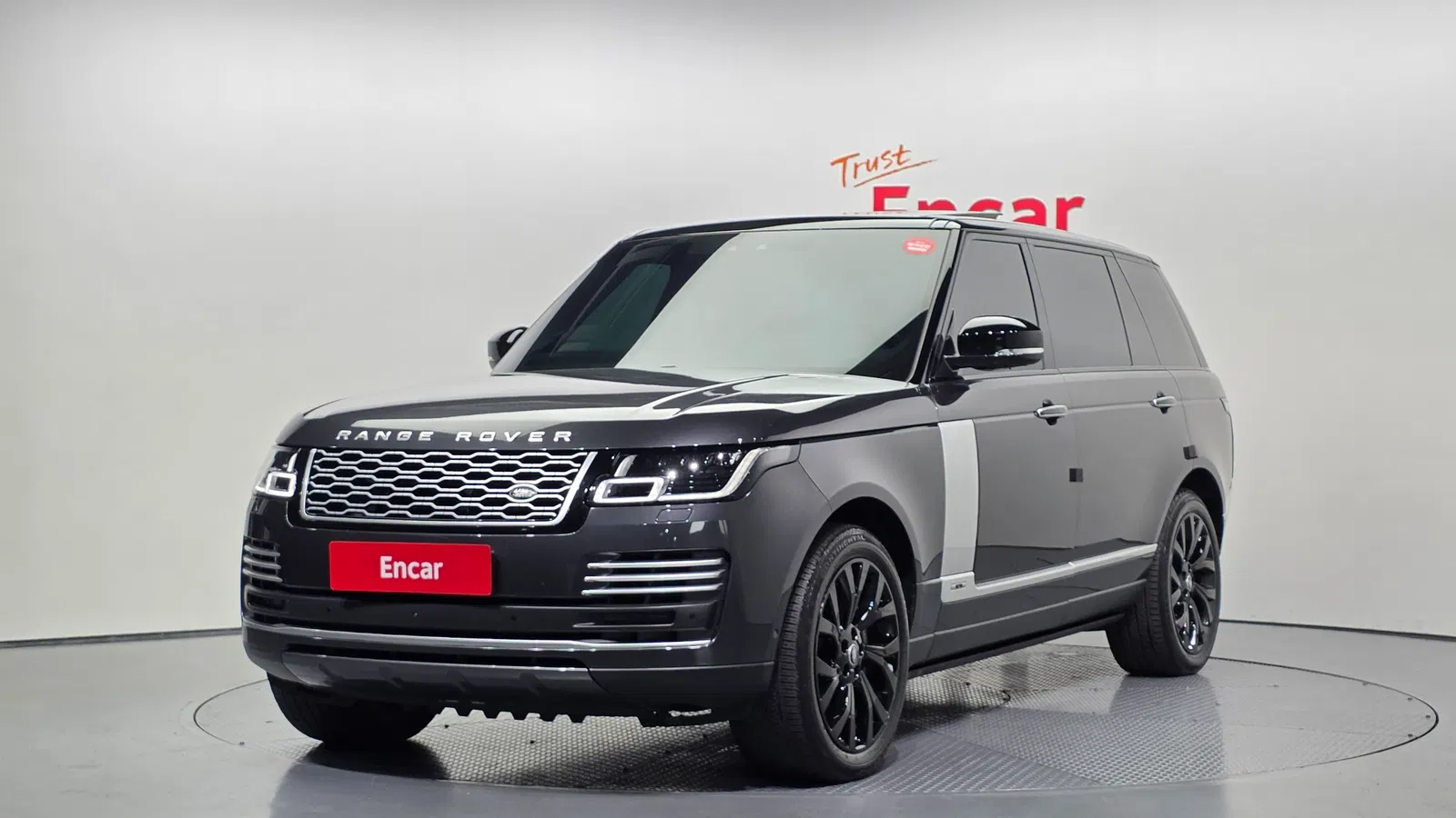 Land Rover Range Rover 4e génération 5.0 SC AB LWB 2019 — photo 1 sur 25