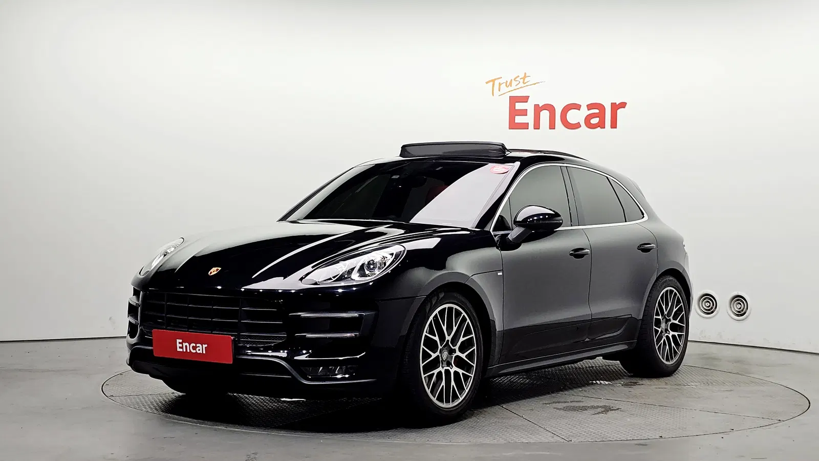 Porsche Macan 3.6 Turbo 2015 — photo 1 sur 20
