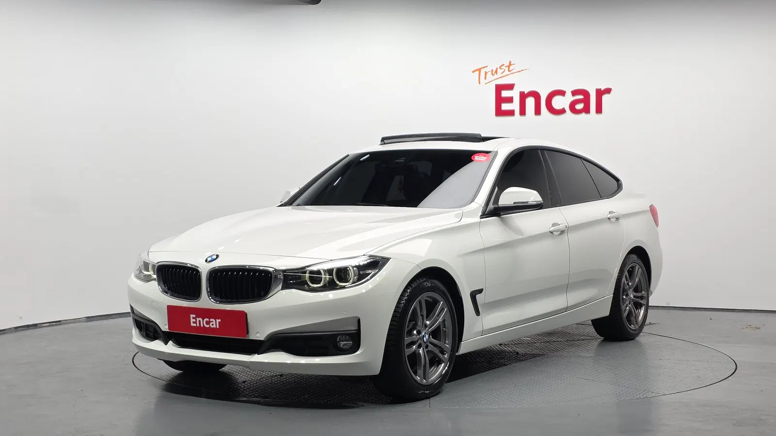 BMW Série 3 GT (F34) GT 320d 2018 — photo 1 sur 8