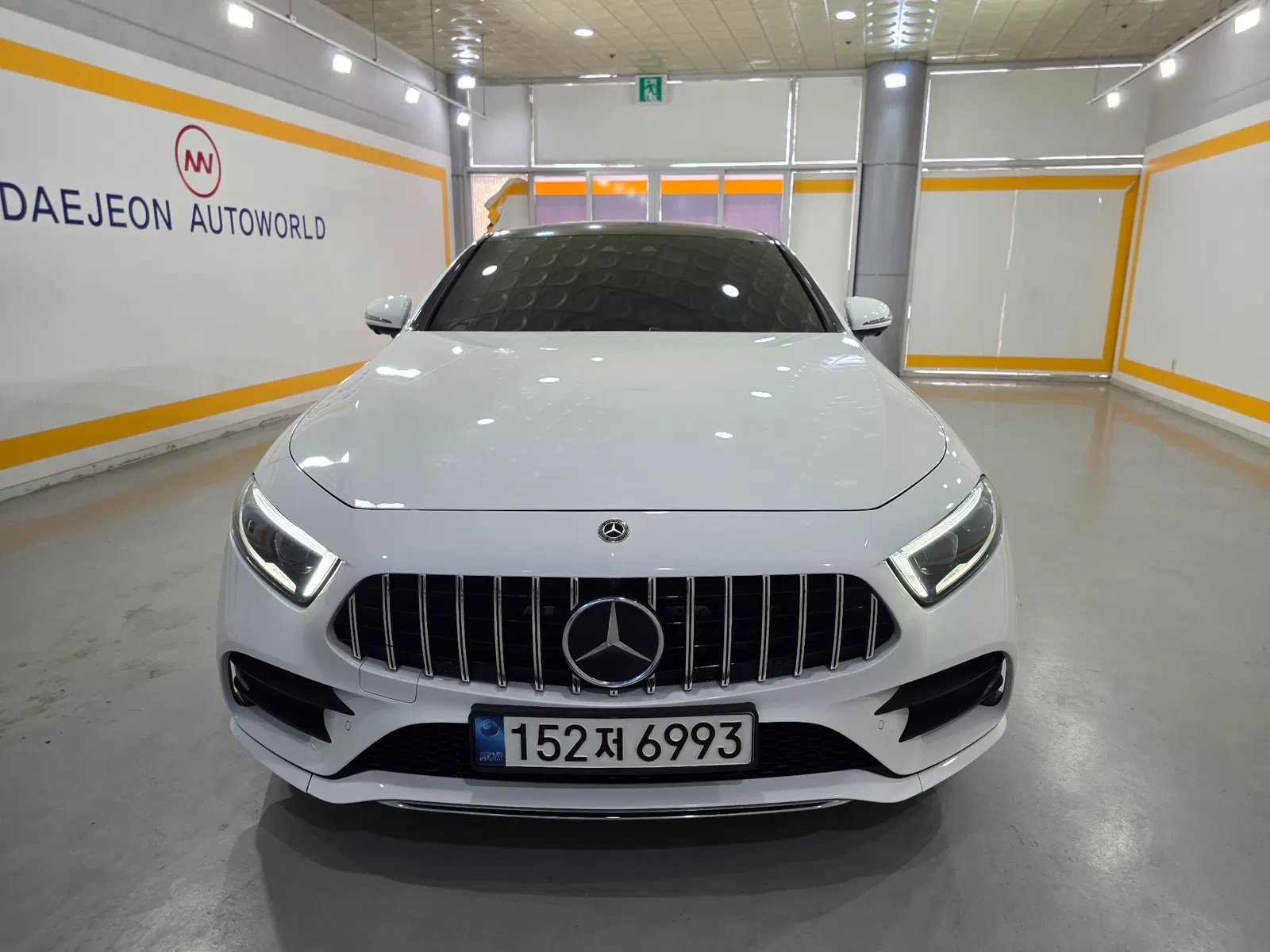 Mercedes-Benz CLS AMG Line · CLS400d 4MATIC (C257) 2019 — photo 1 sur 18