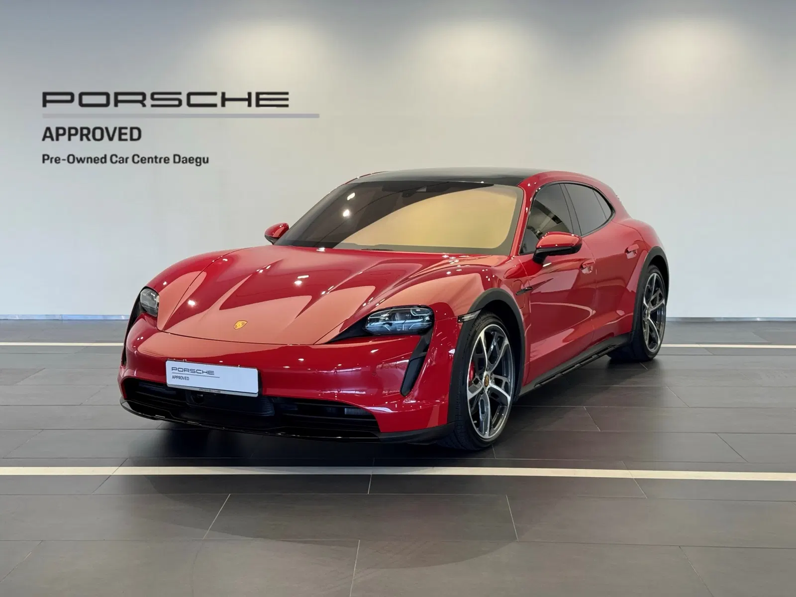 Porsche Taycan 4S Cross Turismo 2023 — photo 1 sur 26