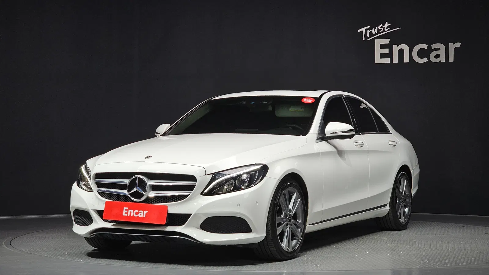 Mercedes-Benz Classe C C200 Avantgarde (W205) 2018 — photo 1 sur 34