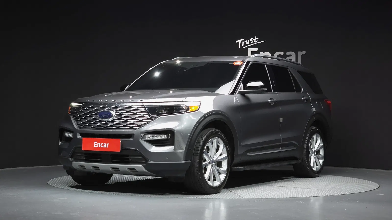 Ford Explorer 6e génération 3.0 Platinum 4WD 2022 — photo 1 sur 20