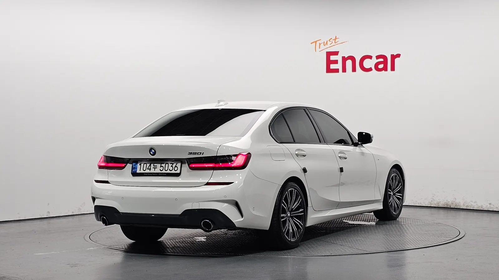 BMW Série 3 (G20) 320i M Sport 2021 — photo 1 sur 32