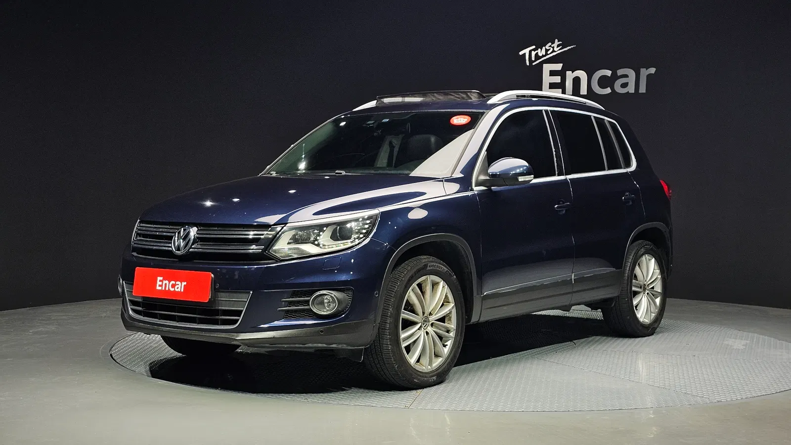 Volkswagen Tiguan 2.0 TDI Premium 2013 — photo 1 sur 20
