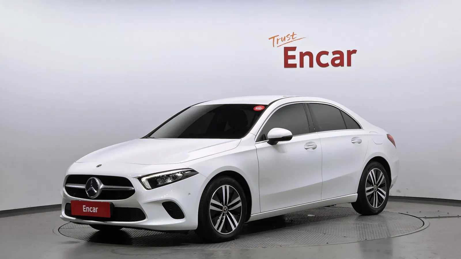 Mercedes-Benz Classe A A220 Berline (W177) 2021 — photo 1 sur 36