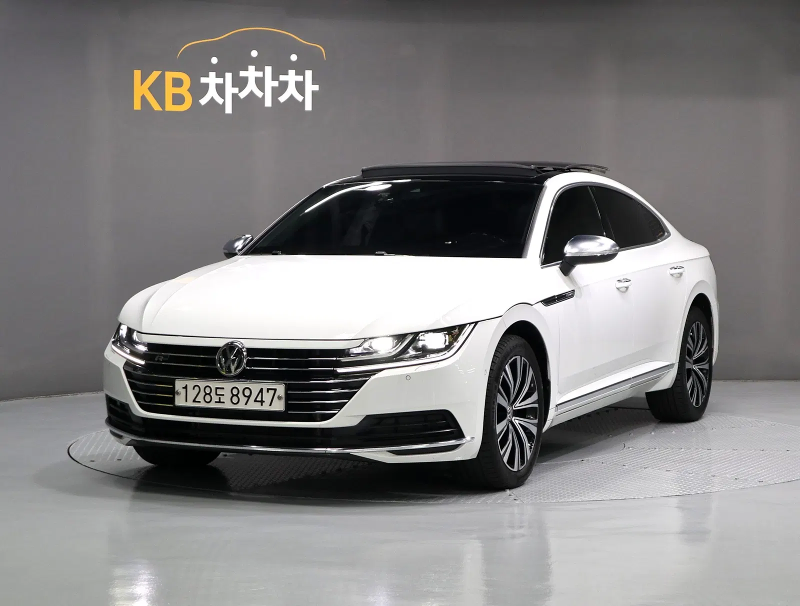Volkswagen Arteon 2.0 TDI Premium 2019 — photo 1 sur 26