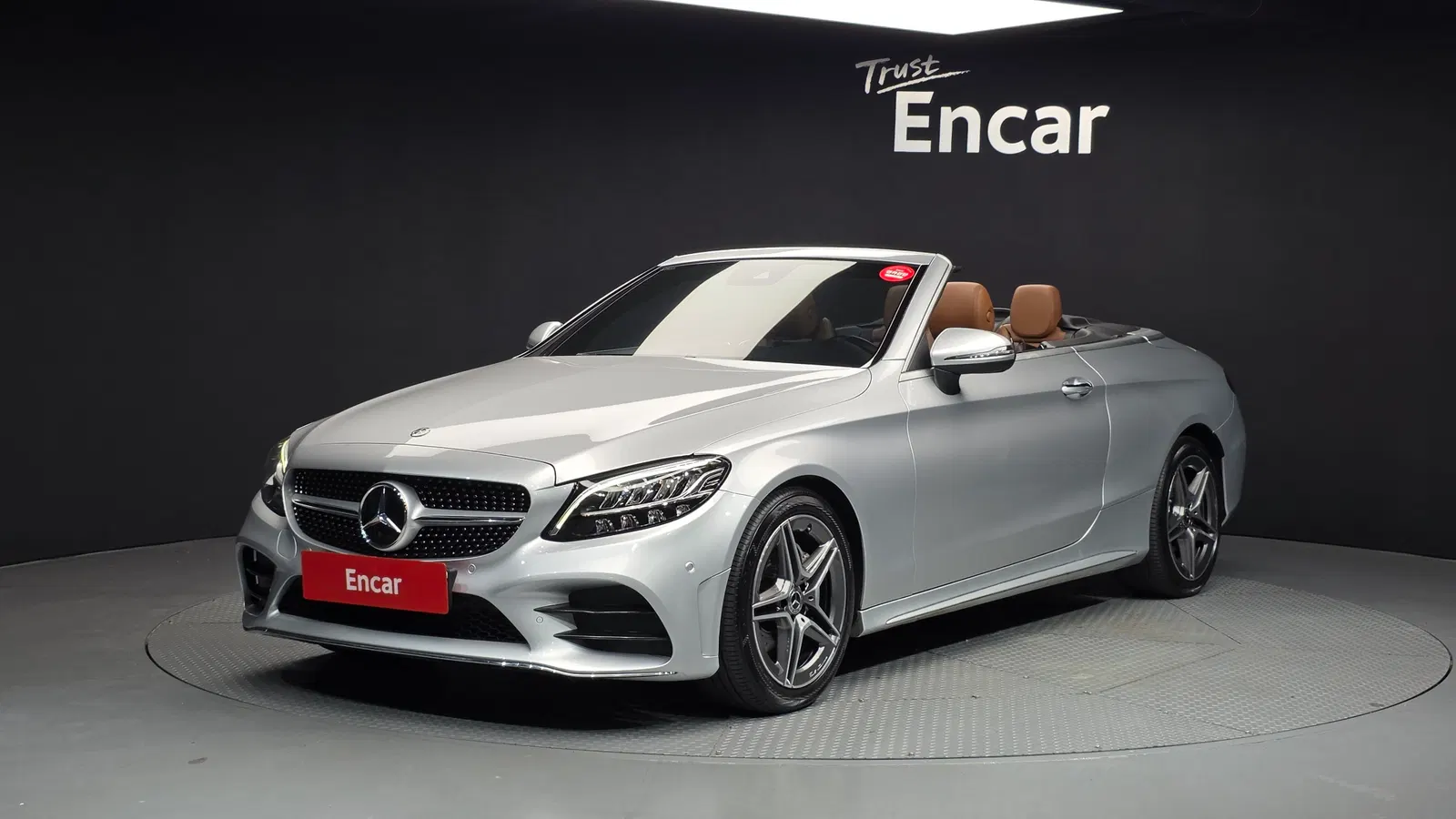 Mercedes-Benz Classe C C200 Cabriolet (W205) 2019 — photo 1 sur 32