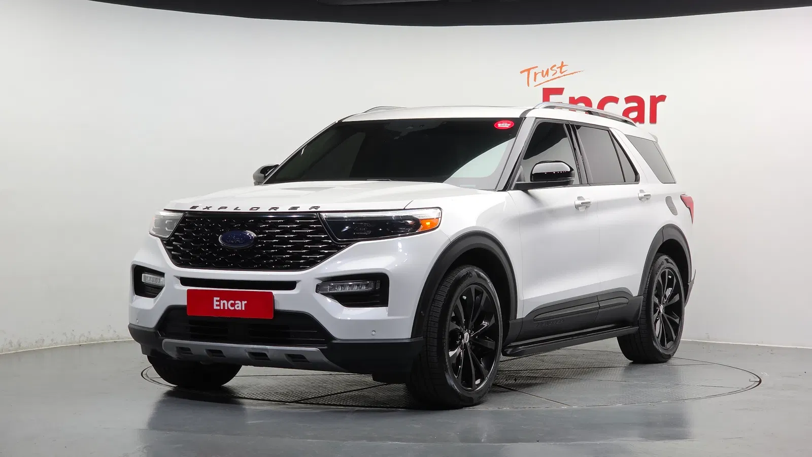 Ford Explorer 6e génération 3.0 Platinum 4WD 2022 — photo 1 sur 31