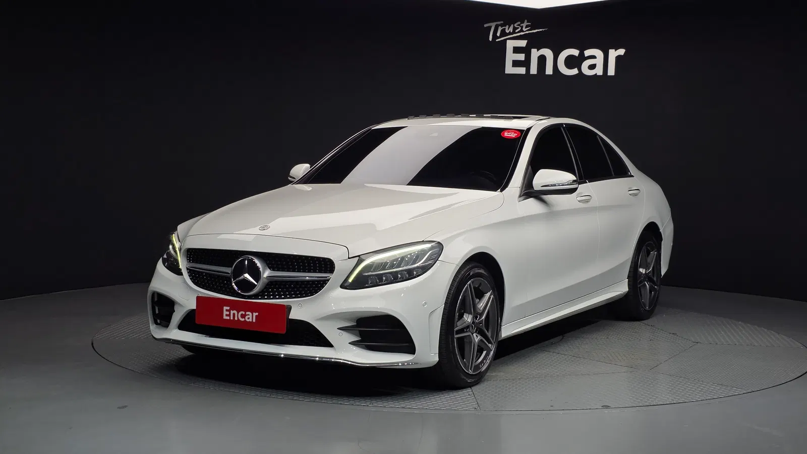Mercedes-Benz Classe C AMG Line · C220 d 4MATIC (W205) 2019 — photo 1 sur 30