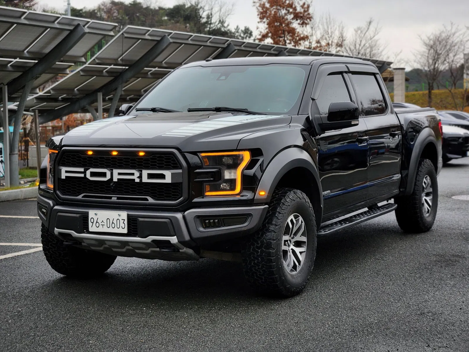 Ford F150 3.5L 2018 — photo 1 sur 26