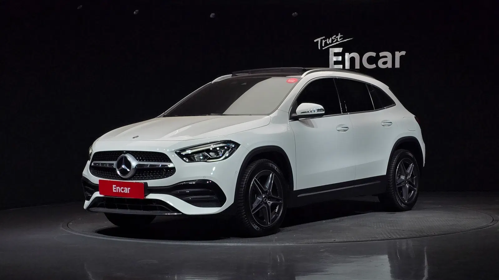 Mercedes-Benz GLA GLA250 4MATIC (H247) 2020 — photo 1 sur 20