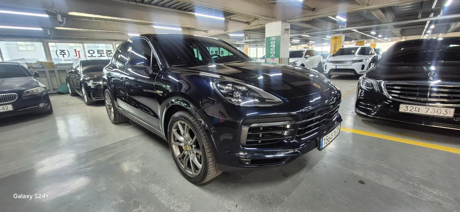 Porsche Cayenne (PO536) 3.0 E-Hybride 2021 — photo 1 sur 26