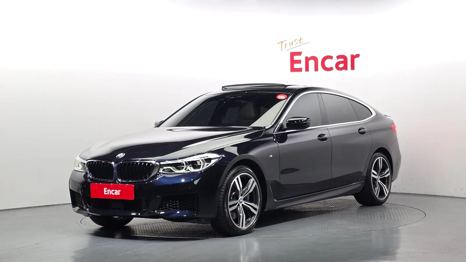 BMW Série 6 GT (G32) 640i xDrive M Sport 2019 — photo 1 sur 36
