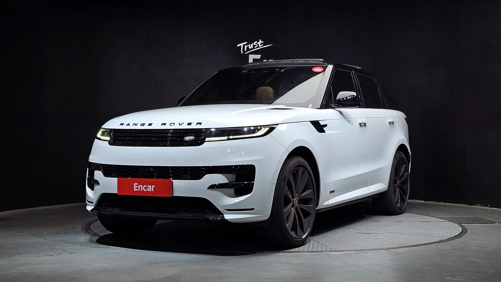 Land Rover Range Rover Sport 3e génération P400 AB 2025 — photo 1 sur 30