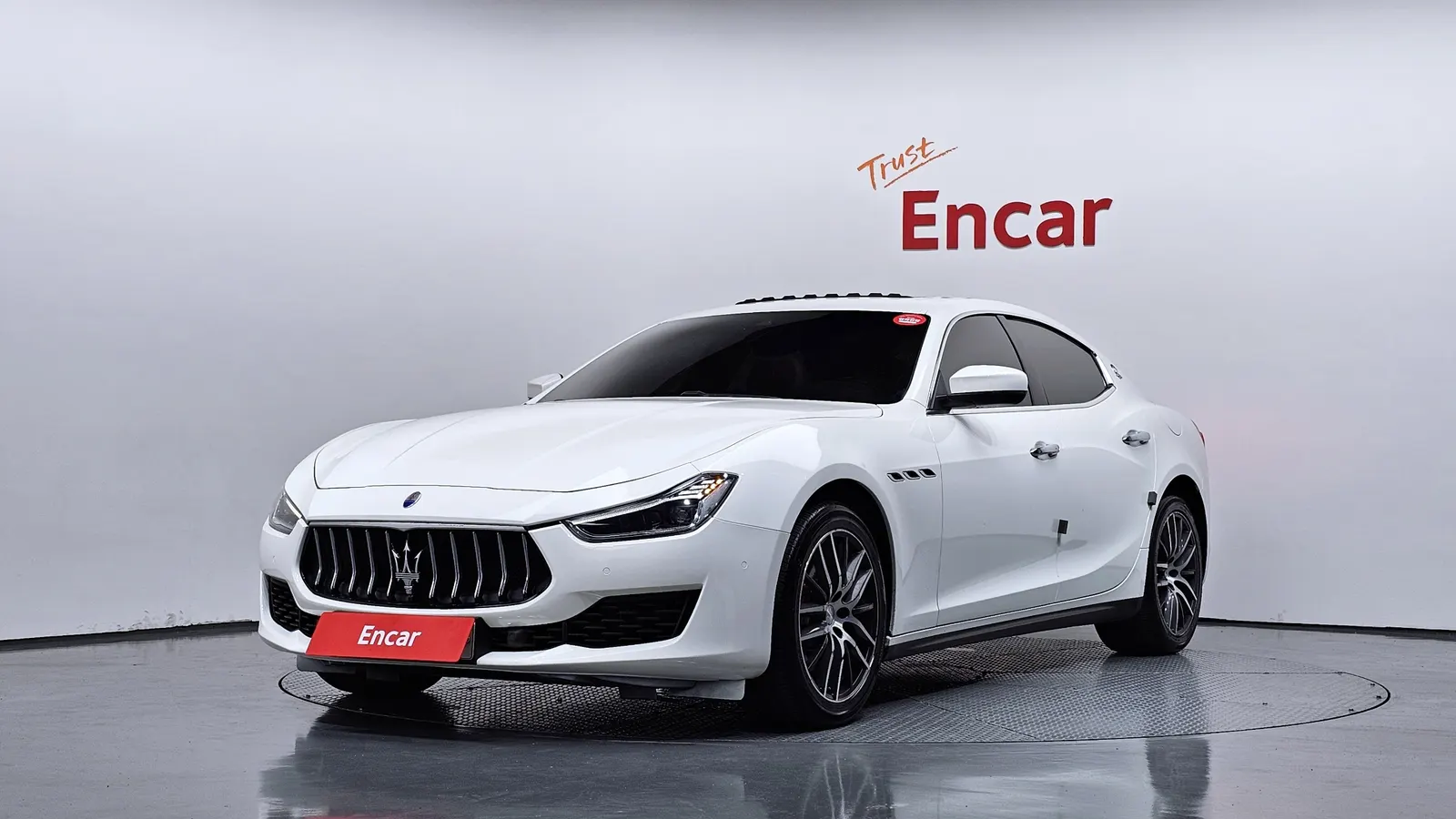 Maserati Ghibli 3.0 2018 — photo 1 sur 37