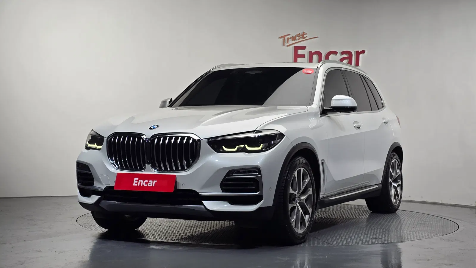 BMW X5 (G05) xDrive 30d xLine 2019 — photo 1 sur 34