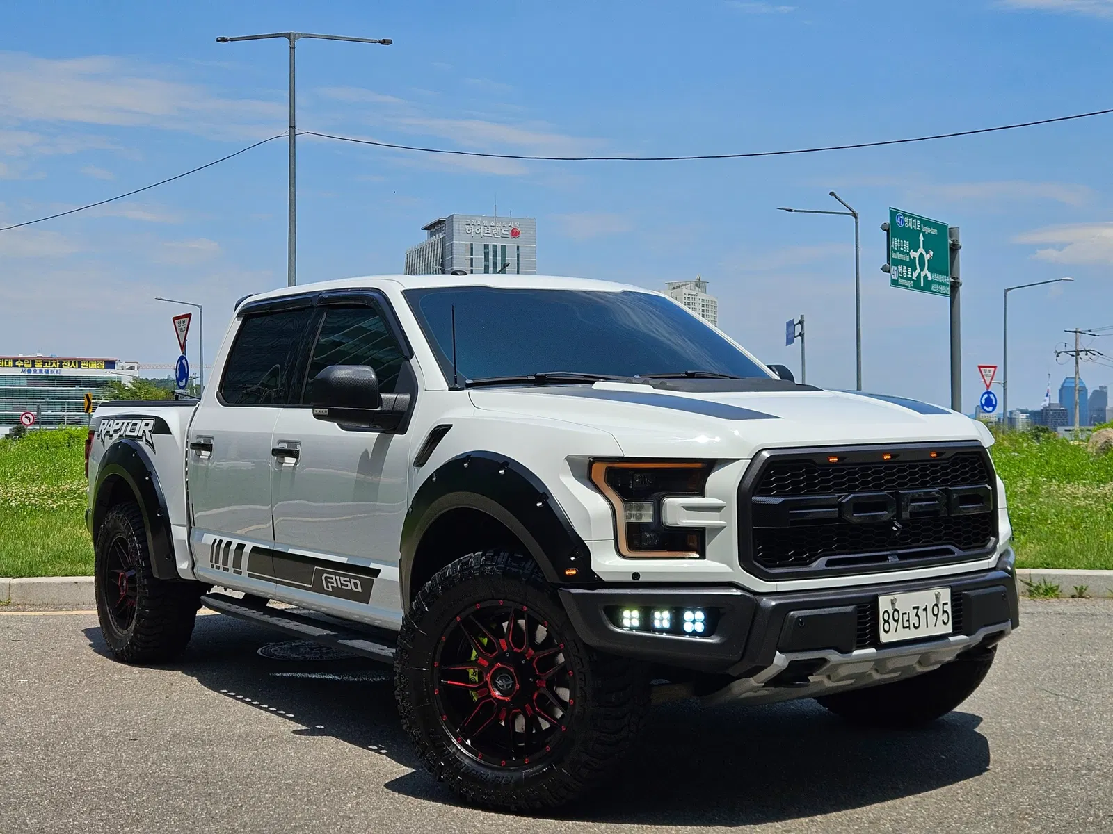 Ford F150 3.5L 2017 — photo 1 sur 26