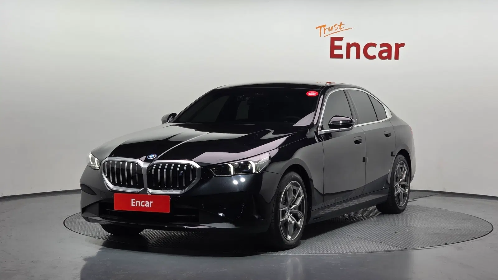 BMW i5 (G60) eDrive 40 2025 — photo 1 sur 39