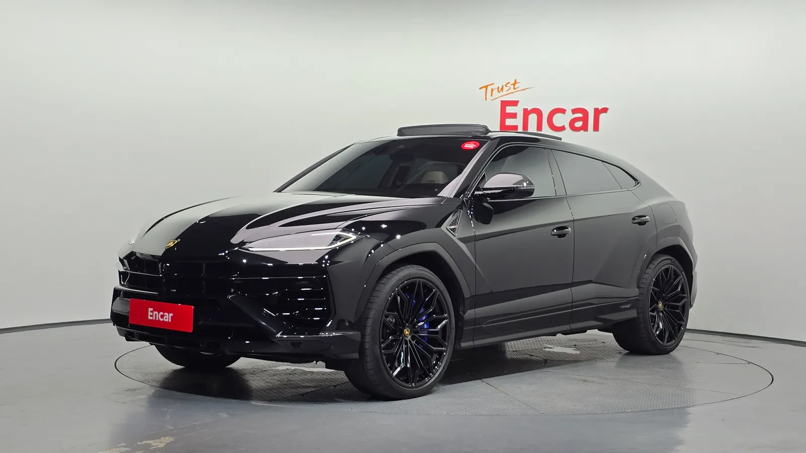 Lamborghini Urus 4.0 V8 SE 2025 — photo 1 sur 33